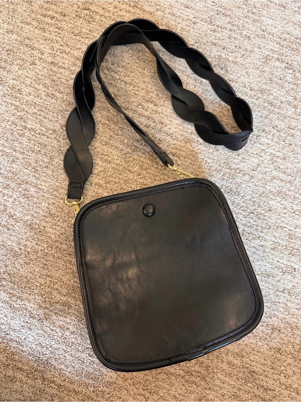Classic Black Leather Crossbody Bag with Braided Strap